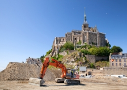 Simplification du régime des travaux adossés aux monuments historiques